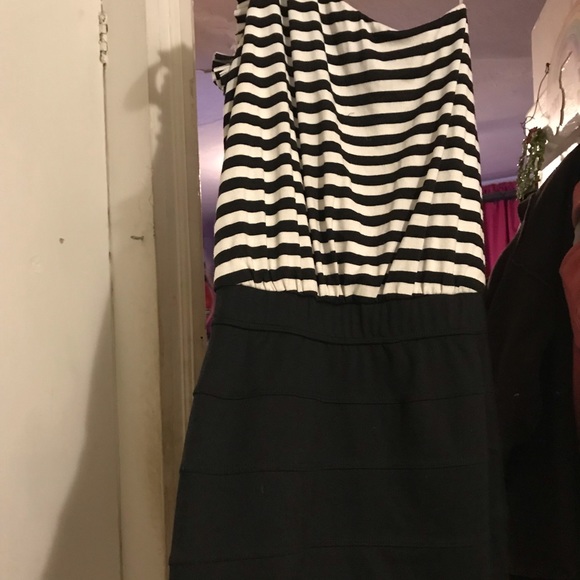 NWT Cache Black and White Dress XS - Picture 6 of 7